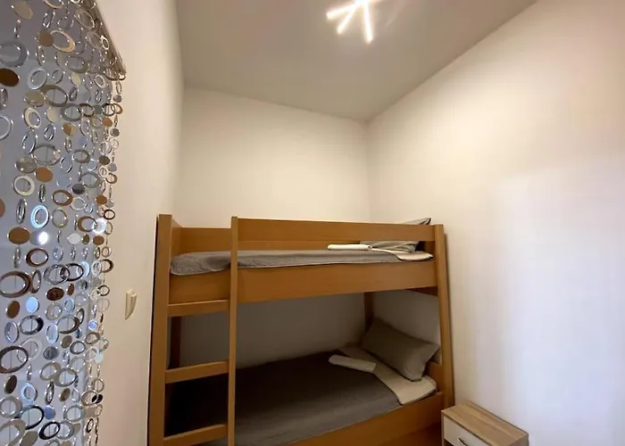 Downtown Апартаменты *