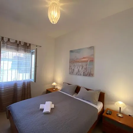 公寓 Downtown 比奥格勒·纳·莫鲁